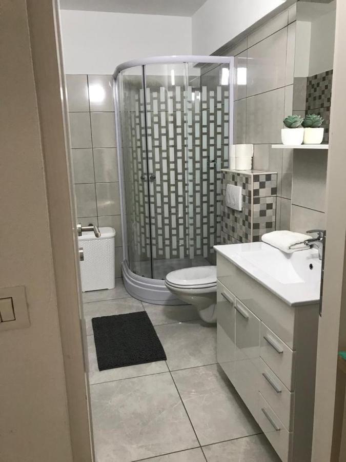Apartamento Nelany Zubovići Exterior foto